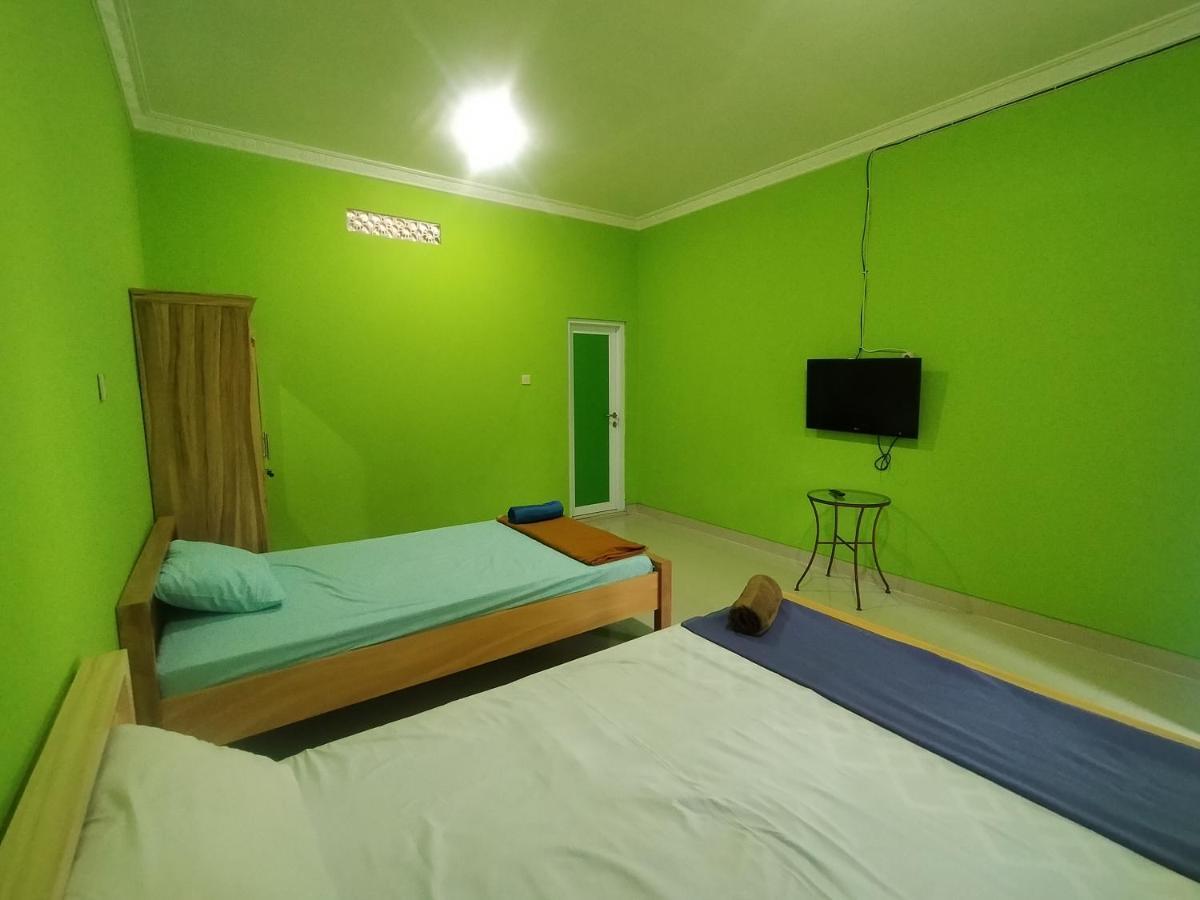 Villa Batu Tua Puncak RedPartner Bogor Eksteriør billede