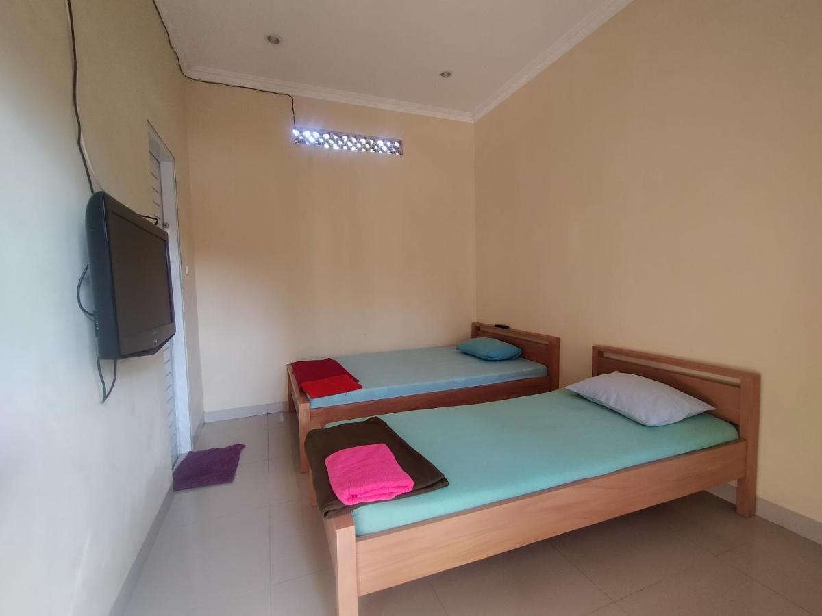 Villa Batu Tua Puncak RedPartner Bogor Eksteriør billede